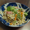 お湯の湯みっこ's cooksnap of when they made もやしとベーコンの卵炒め.