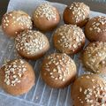 だんこいもころ's cooksnap of when they made クルミとオートミールのふわふわ田舎パン.