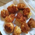 yunapi☆'s cooksnap of when they made 材料３つ❗HMで簡単サーターアンダギー.