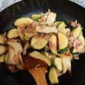 えみりんたん's cooksnap of when they made ズッキーニとエリンギのしょうゆマヨ炒め.
