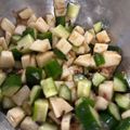 のんのん0311's cooksnap of when they made オクラと長芋とキュウリとわかめの和え物.