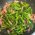 ニャン ママ's cooksnap of when they made なばなのにんにく炒め.