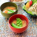 runa10's cooksnap of when they made ☆スナップエンドウ☆＋で春のお味噌汁.