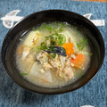 ankotetu's cooksnap of when they made 血液サラサラ＊焼きネギとさば缶の味噌汁.