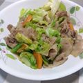 Naomin4's cooksnap of when they made ☆豚バラとキャベツのガリバタ醤油炒め☆.