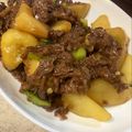 まねけんだ's cooksnap of when they made 薄切り牛肉とじゃがいものニンニク醤油炒め.