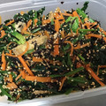 Ｅーコ's cooksnap of when they made お惣菜屋のほうれん草とひじきの胡麻和え.