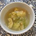 tikariri's cooksnap of when they made たっぷりレタスと卵の♡鶏ガラスープ.