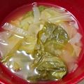 ヨシヨッシー's cooksnap of when they made キャベツと玉ねぎの味噌汁.