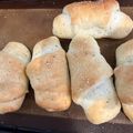 毎日みそ汁's cooksnap of when they made 1000レポ感謝！あと引くうまさ♡塩パン.