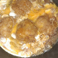 マリネ大好き❤️'s cooksnap of when they made 簡単リメイク★メンチカツのカツ丼風卵とじ.