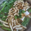 マキマキ913's cooksnap of when they made ✿豆腐となばなのお味噌汁✿.