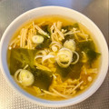 azbjbn's cooksnap of when they made 簡単♡えのきとわかめのお味噌汁.