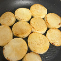 こぅちぃ's cooksnap of when they made 簡単♪長芋のバター醤油焼き.