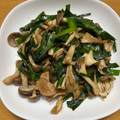 Tomi103's cooksnap of when they made にらとたっぷりきのこのソテー.