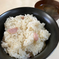 papikun's cooksnap of when they made 簡単節約♪魚肉ソーセージの炊き込みご飯.