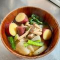 azbjbn's cooksnap of when they made 季節の♪さつまいものお味噌汁.