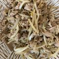 手抜きクック's cooksnap of when they made モヤシ、ニラ、春雨とひき肉の炒め物♡.