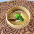 コムギ大好き's cooksnap of when they made 椎茸とじゃがいもの味噌汁.
