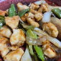 しみず's cooksnap of when they made 鶏肉のオイスターバター黒胡椒炒め🤩🍚.