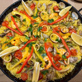 maezuchu's cooksnap of when they made 赤エビとアサリのパエリア.