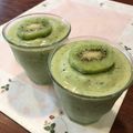 こつゆ514's cooksnap of when they made 小松菜とキウイのグリーンスムージー.
