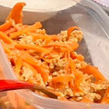 梶清智志's cooksnap of when they made ツナ缶まるごと♪人参しりしり.