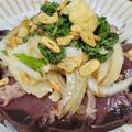 クックM96XDX☆'s cooksnap of when they made カツオのタタキ胡麻油揚げニンニクかけ.