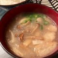 クック☆やーっ！'s cooksnap of when they made ★なめこと油揚げの味噌汁★.