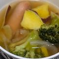 ひぃたろぉ～♪'s cooksnap of when they made 秋のコンソメスープ♪さつまいも入り.