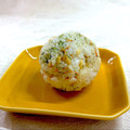かっちゃん杉's cooksnap of when they made 小海老と青のりと天かすのおにぎり♪.