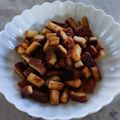 おひるねくじら's cooksnap of when they made パン耳カリカリ.