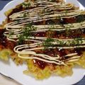 えりこ82☆'s cooksnap of when they made お好み焼き♡市販の千切りキャベツを.