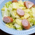管理栄養士⌘マリ's cooksnap of when they made キャベツとウインナーのニンニクバター炒め.