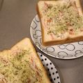 アクセル☆'s cooksnap of when they made カニカマと青海苔のチーズトースト.