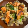 ゆうすけ's cooksnap of when they made 生秋鮭の白ワインソテー♡はちみつバター味.