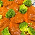 TAIkid's cooksnap of when they made 美味！デミグラスソースの煮込みハンバーグ.