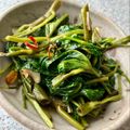 yu🐓's cooksnap of when they made 簡単美味しい空芯菜のニンニク炒め.