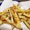 mi's cooksnap of when they made 揚げないフライドポテト☆レンジフライパン.