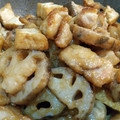 クックN4CELX☆'s cooksnap of when they made 鶏肉と厚揚げ&蓮根の濃厚ガーリック☆弁当.