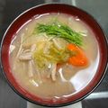 crystaI's cooksnap of when they made 白菜と椎茸と人参のお味噌汁.