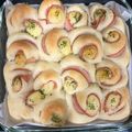 えりりん♪'s cooksnap of when they made オリーブオイル仕込み。ハムマヨちぎりパン.