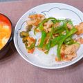 茶太郎ラッシュ･ω･'s cooksnap of when they made ピーマン豚こま肉のオイスター丼.