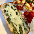 yu228's cooksnap of when they made パスタソースでバジルトースト💚.