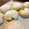 SachikoS's cooksnap of when they made まるで豆大福？白玉生地で餡入り黒豆パン.