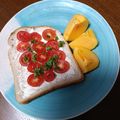 よちりん's cooksnap of when they made ♡↭ミニトマトのオープンサンド↭♡.