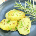 岡山県料理サークルちゃお〜's cooksnap of when they made 簡単一品☆新じゃがのクミンソテー.