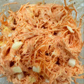 gura_gura's cooksnap of when they made にんじんとゆで卵のマヨマスサラダ.