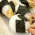 クック8SSYN0☆'s cooksnap of when they made 旨いっ♪天むす風魚肉ソーセージのおにぎり.