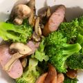 キュキュットさん's cooksnap of when they made マッシュルームとブロッコリーの簡単炒め♪.